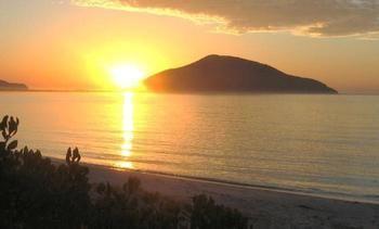 Hawks Nest Motel 3*